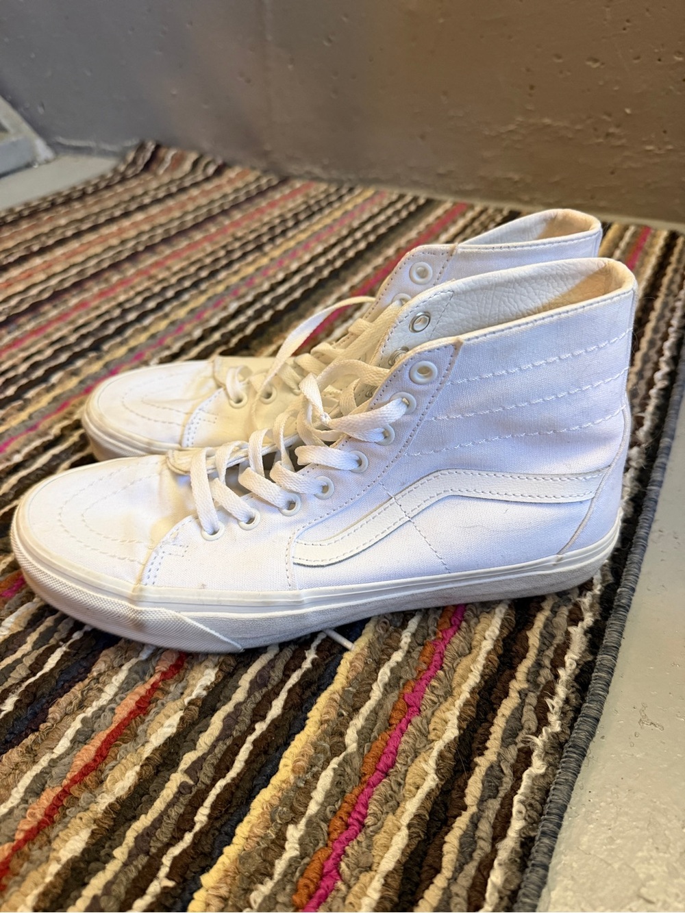 Size 10 high top vans